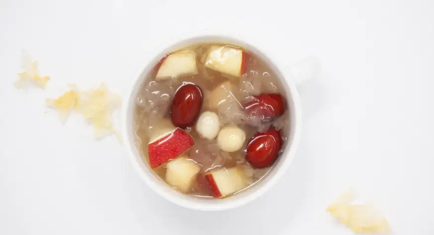 小朋友情緒穩定湯水, 中醫安神湯水, 兒童發脾氣食譜, 秋天轉季湯水, 兒童情緒管理, 育兒安神食譜, 小朋友情緒不穩, 電飯煲煲湯食譜, 兒童中醫調理, 小朋友脾氣暴躁湯水